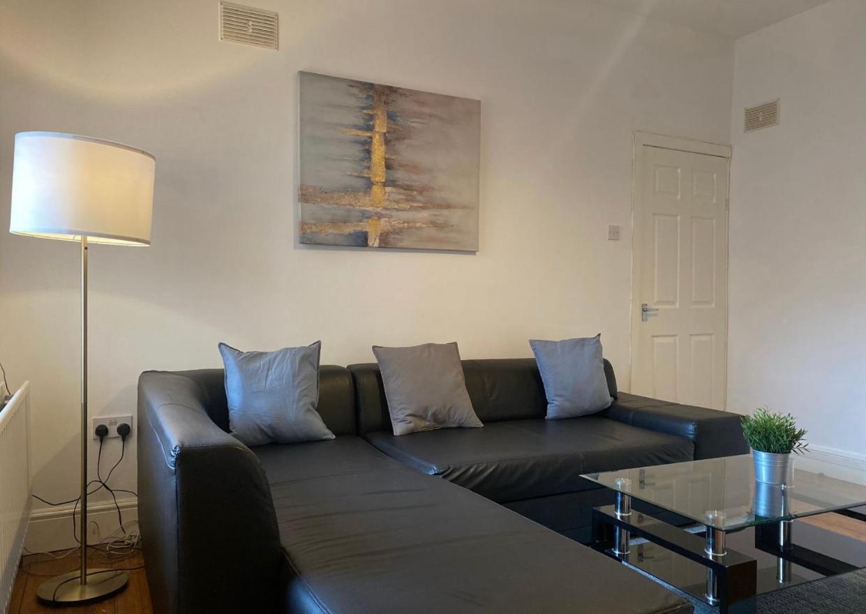 Alexander Apartments Gateshead North エクステリア 写真